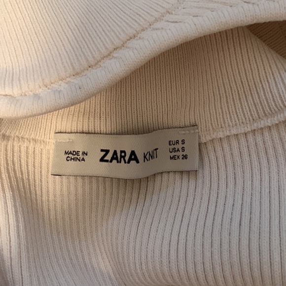 MIDI white sleeveless dress - Picture 3 of 3